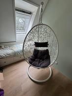 Ei hangstoel met kussens, Ophalen, Overige materialen, Gebruikt, 75 tot 100 cm