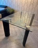 Eettafel met zwarte poten en tafelblad van glas, Huis en Inrichting, Tafels | Eettafels, Ophalen, 200 cm of meer, 50 tot 100 cm