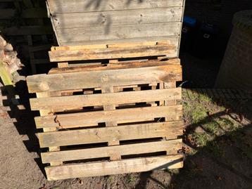 Pallets 4x gratis af te halen beschikbaar voor biedingen