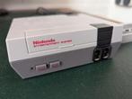 Nintendo Mini NES, Ophalen of Verzenden, Zo goed als nieuw, Met 1 controller