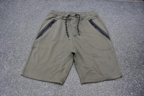 Jogg short Cars maat S, Kleding | Heren, Sportkleding, Zo goed als nieuw, Algemeen, Maat 46 (S) of kleiner, Grijs, Ophalen of Verzenden