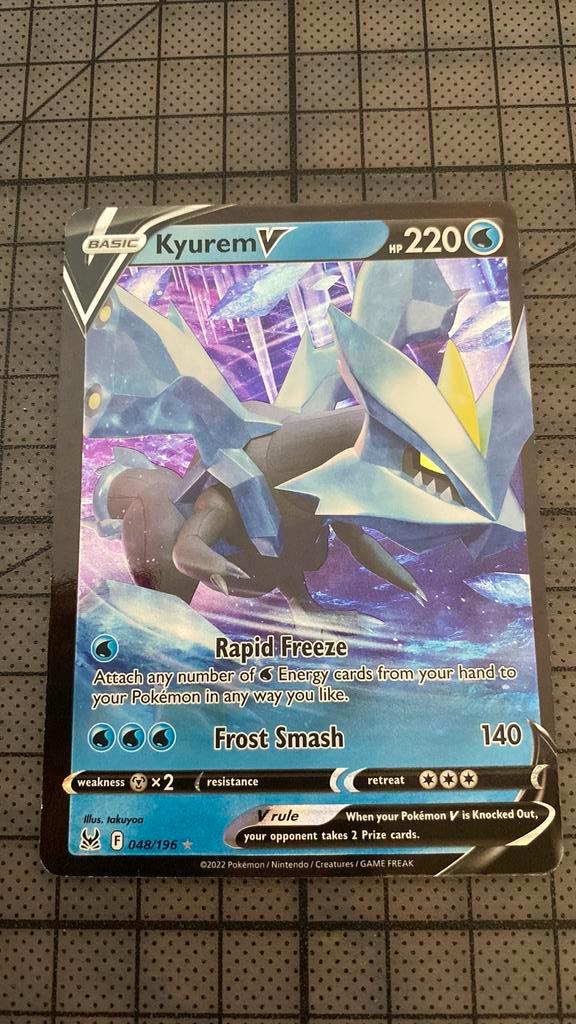 Kyurem V - lost origin 048/196, Hobby en Vrije tijd, Verzamelkaartspellen | Pokémon, Zo goed als nieuw, Ophalen of Verzenden