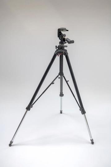Manfrotto 058B statief met Manfrotto statiefkop 029 beschikbaar voor biedingen