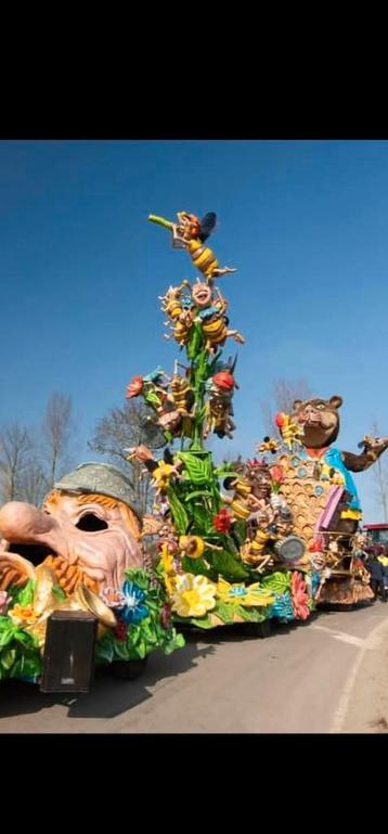 Te koop polyester carnavalswagen TEAB. beschikbaar voor biedingen