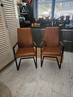 Set van 2 bruine lederen stoelen met armleuning, Huis en Inrichting, Stoelen, Ophalen, Twee, Bruin, Zo goed als nieuw