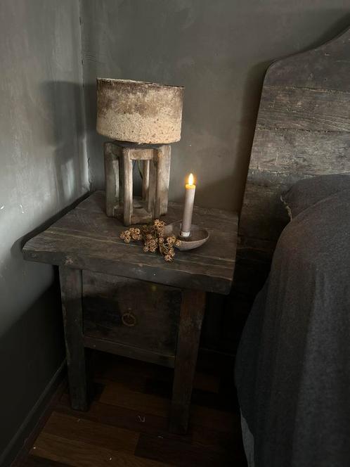 Tafeltje met lade / nachtkastje Aura Peeperkorn, Huis en Inrichting, Slaapkamer | Nachtkastjes, Nieuw, Minder dan 45 cm, Hout