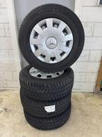 Winterbanden Mercedes Vito | 225/65 R16 | Continental, Ophalen, 16 inch, Winterbanden, Band(en)