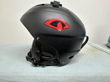 Skihelm Giro SST helm – maat L (58–60 cm) beschikbaar voor biedingen