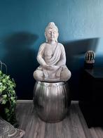 Grote Boeddha op zilverkleurig bijzettafeltje, Ophalen, Zo goed als nieuw