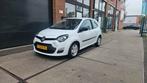 Renault Twingo 1.2 16v 75pk 2014 Wit, Auto's, Voorwielaandrijving, 839 kg, Elektrische ramen, Euro 6