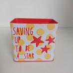 Hema spaarpot blik oranje rood / geel / wit, Verzamelen, Ophalen of Verzenden, Gebruikt, Metaal of Blik, Overige thema's