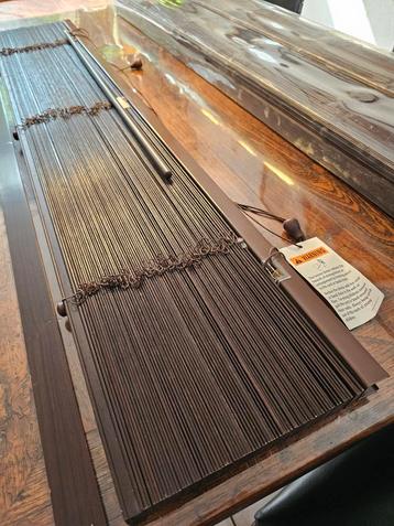 Houten jaloezieën NIEUW, 2 x 140cm en 1 x 120 cm breed beschikbaar voor biedingen