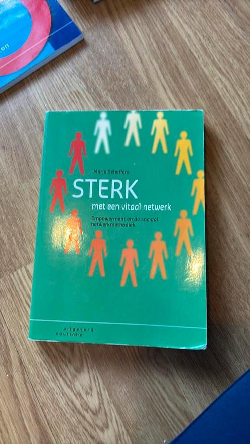 Maria Scheffers - Sterk met een vitaal netwerk, Boeken, Wetenschap, Zo goed als nieuw, Ophalen of Verzenden