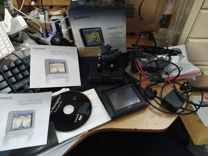 GARMIN zumo 210 CE Motorradnavigator, Motoren, Accessoires | Navigatiesystemen, Gebruikt, Ophalen of Verzenden