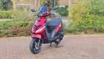 GEZOGT ZIP RUNNER, Fietsen en Brommers, Scooters | Piaggio, Ophalen, Benzine, Zip