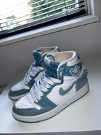 Denim Nike Jordan 1, Kleding | Dames, Schoenen, Ophalen of Verzenden, Gedragen, Blauw, Sneakers of Gympen