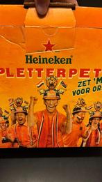 Pletterpet ( helm)voor het WK, Ophalen