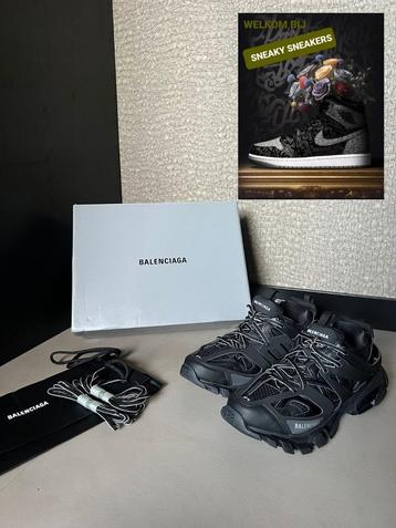 Balenciaga track nieuw beschikbaar voor biedingen