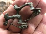 Bodemvondst Romeinse versierde Kap FIBULA'S romeins leuk., Ophalen of Verzenden