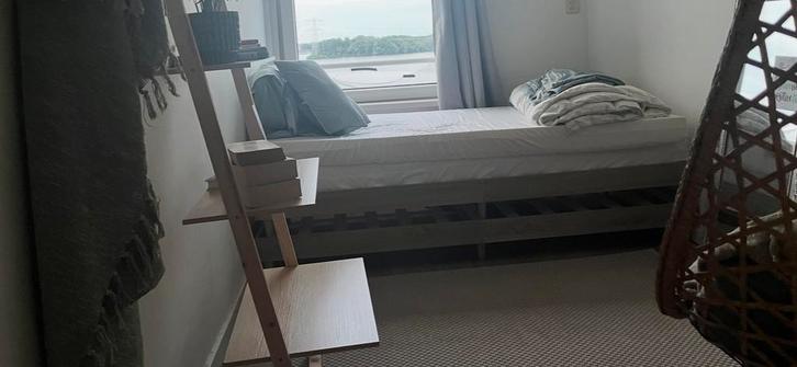 2 x Bedbodem met dun matras nieuw staat, Huis en Inrichting, Slaapkamer | Bedden, Zo goed als nieuw, Eenpersoons, Hout, Ophalen