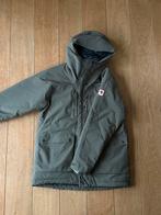 Fjallraven Winterjas groen - Nieuwstaat, Maat 38/40 (M), Nieuw, Ophalen of Verzenden, Fjällräven