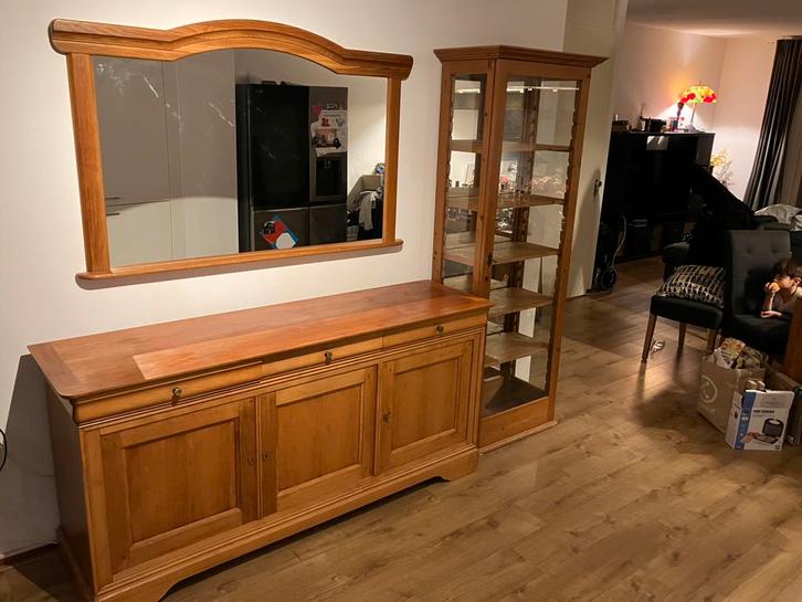 Set dressoir, spiegel en vitrinekast, Huis en Inrichting, Kasten | Vitrinekasten, Gebruikt, 150 tot 200 cm, 150 tot 200 cm, 25 tot 50 cm
