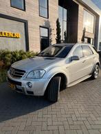 Mercedes-Benz Ml 63 AMG, 2008 Grijs, Auto's, Automaat, Leder, Vierwielaandrijving, Particulier