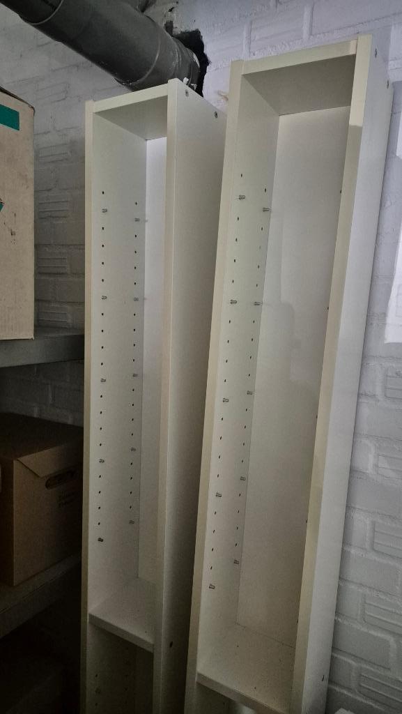 2 x IKEA Billy CD-kasten (wit), Huis en Inrichting, Kasten | Stellingkasten, Zo goed als nieuw, Ophalen