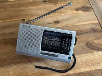12 Bands Wereldontvanger Sony ICF-SW11 beschikbaar voor biedingen