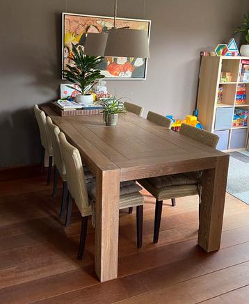 Robuuste eettafel massief eikenhout 220 x 100 cm.  beschikbaar voor biedingen