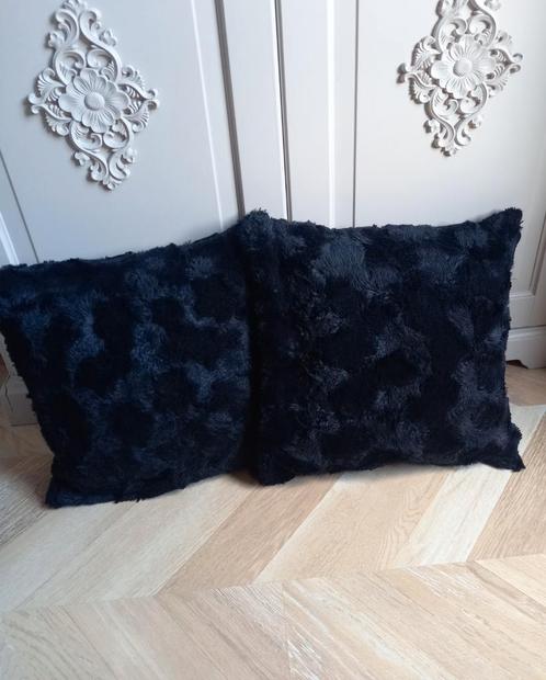 Zwarte kussens eric kuster stijl nieuw, Huis en Inrichting, Woonaccessoires | Kussens, Nieuw, Vierkant, Ophalen of Verzenden