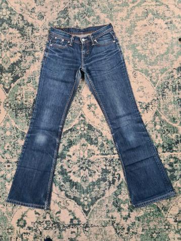 Levi's bootcut W26 L34 WMN Tulsi2634 Blauw

 beschikbaar voor biedingen