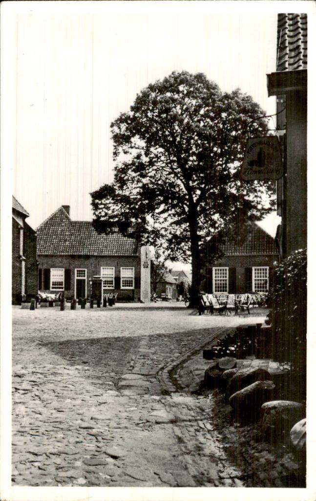 Gelderland, Verzamelen, Ansichtkaarten | Nederland, Gelopen, Gelderland, Voor 1920, Ophalen of Verzenden