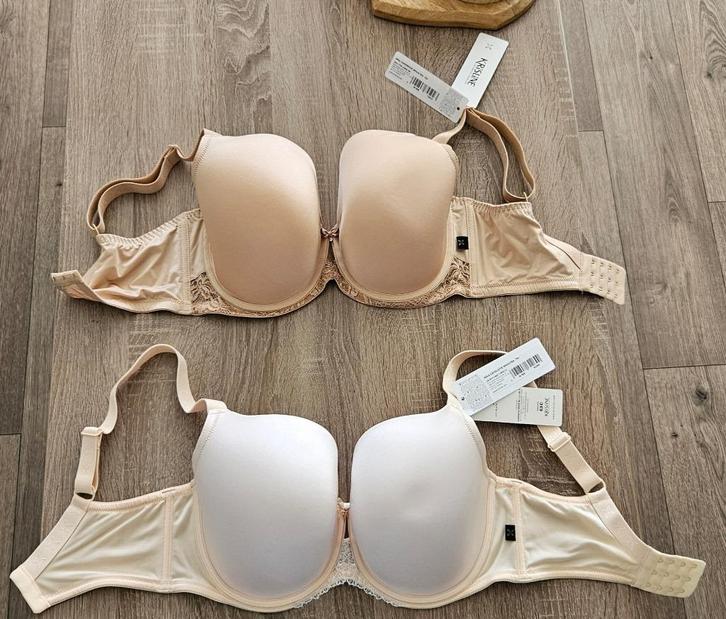 2 Krisline bh's maat 75J, Kleding | Dames, Ondergoed en Lingerie, BH, Beige, Ophalen