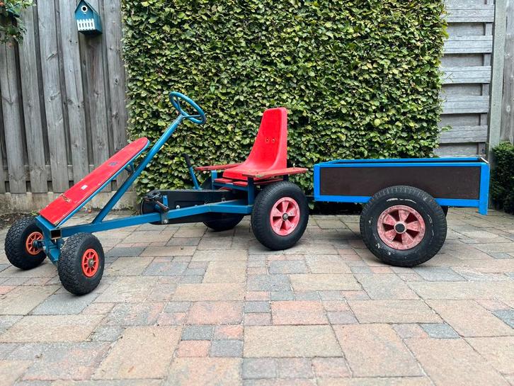 Nette skelter met aanhanger / kar en 2e stoel, Kinderen en Baby's, Speelgoed | Buiten | Skelters, Zo goed als nieuw, Overige merken