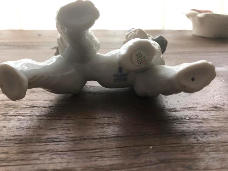 Lladro Hondje No. 6829 - Perfecte Staat!, Antiek en Kunst, Kunst | Beelden en Houtsnijwerken, Ophalen of Verzenden