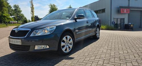 Skoda Octavia Combi 1.2 TSI Ambition 2eigenaar,Nieuw A.P.K,N, Auto's, Skoda, Bedrijf, Te koop, Octavia, ABS, Airbags, Airconditioning