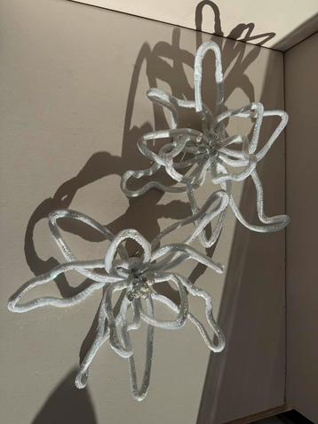 Decoratieve Bloemen - Mooie accenten voor uw interieur! beschikbaar voor biedingen