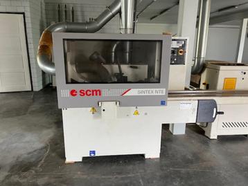 vierzijdige schaafmachine beschikbaar voor biedingen