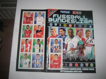 complete set voetbal plaatjes met album beschikbaar voor biedingen