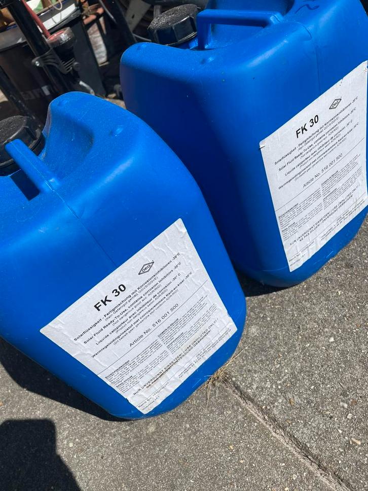 Solarvloeistof FK 30 – ~15L –zonneboilers/solar installaties, Doe-het-zelf en Verbouw, Geisers en Boilers, Nieuw, Boiler, Minder dan 20 liter
