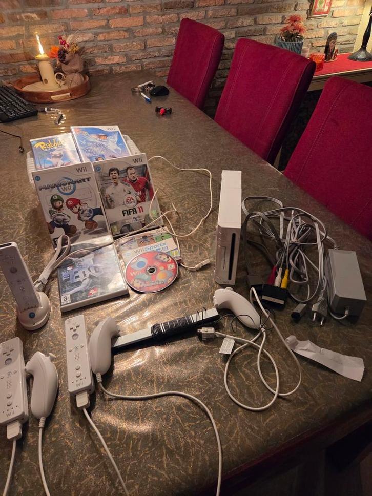 Nintendo Wii Console + Games - Complete Set!, Spelcomputers en Games, Games | Nintendo Wii, Gebruikt, Overige genres, 3 spelers of meer