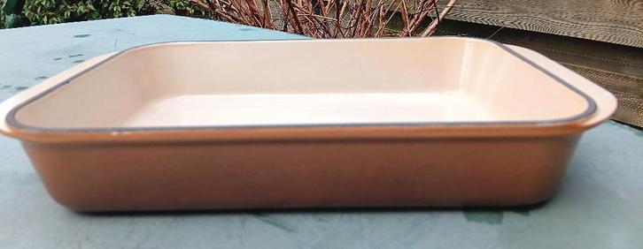 LE CREUSET NEW OLD STOCK ovenschaal gratineer 30 cm (G239), Huis en Inrichting, Keuken | Potten en Pannen, Nieuw, Overige typen