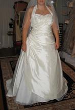 Mooie trouwjurk mt. 46/48, Kleding | Dames, Trouwkleding en Trouwaccessoires, Ophalen of Verzenden, Zo goed als nieuw, Wit, Trouwjurk