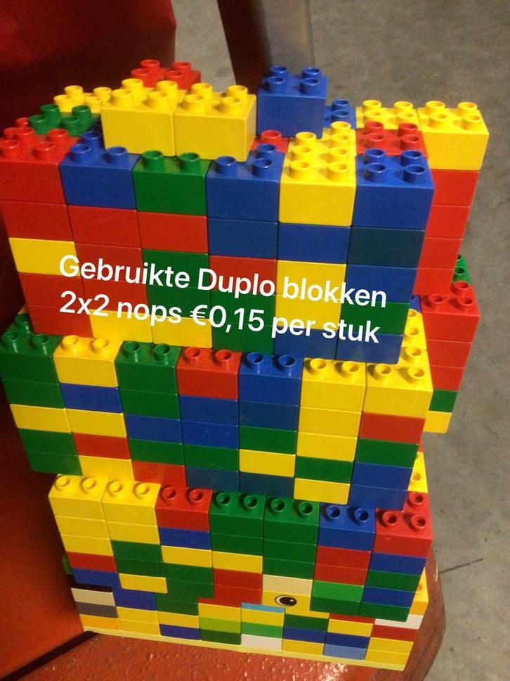 Duplo blokken 2x2 en 2x4 - Gebruikt, Kinderen en Baby's, Speelgoed | Bouwstenen, Gebruikt, Overige merken, Ophalen of Verzenden
