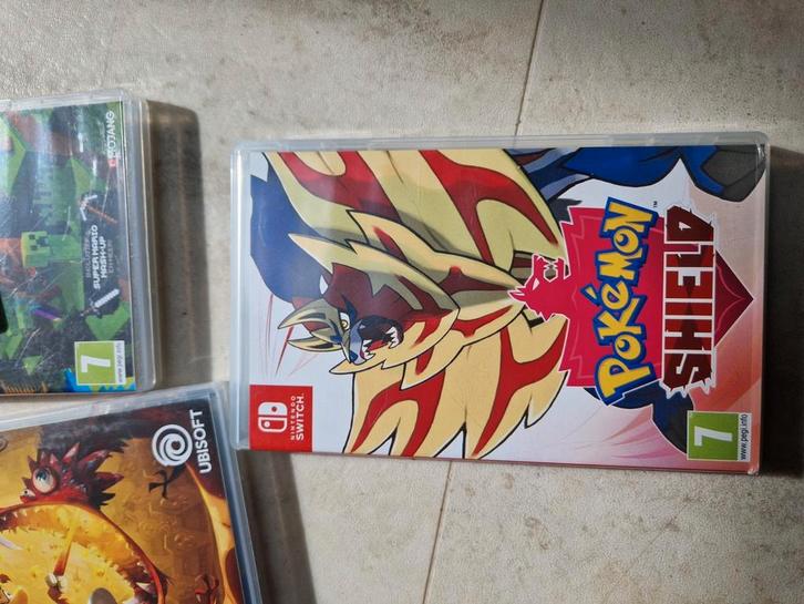 Pokémon Shield, Spelcomputers en Games, Games | Nintendo Switch, Zo goed als nieuw, Role Playing Game (Rpg), 1 speler, Vanaf 3 jaar