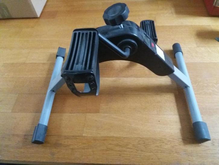 Stoelfiets Revalidatie Fitness Fietsen, Sport en Fitness, Fitnessapparatuur, Zo goed als nieuw, Stoelfiets, Armen, Benen, Overige materialen