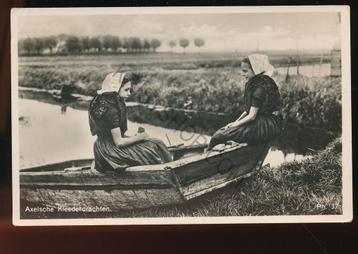 Axelsche Kleederdrachten [KRST009-1799 beschikbaar voor biedingen