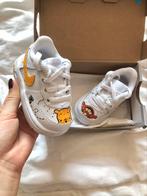 Custom Nike Air Force 1 Winnie the Pooh, Kinderen en Baby's, Babykleding | Schoentjes en Sokjes, Nieuw, Schoentjes, Ophalen of Verzenden