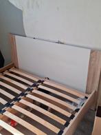 Gratis 140x200, Huis en Inrichting, Ophalen, Gebruikt, Wit, Tweepersoons